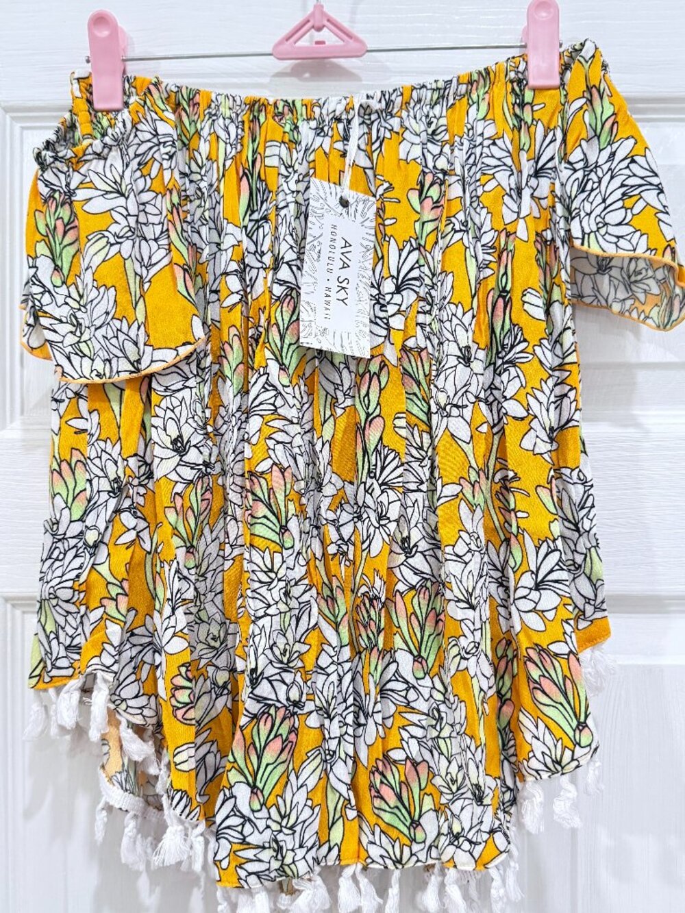 NWT Fighting Eel Ava Sky off the shoulder top sunkiss citrine tuberose sz XS NEW